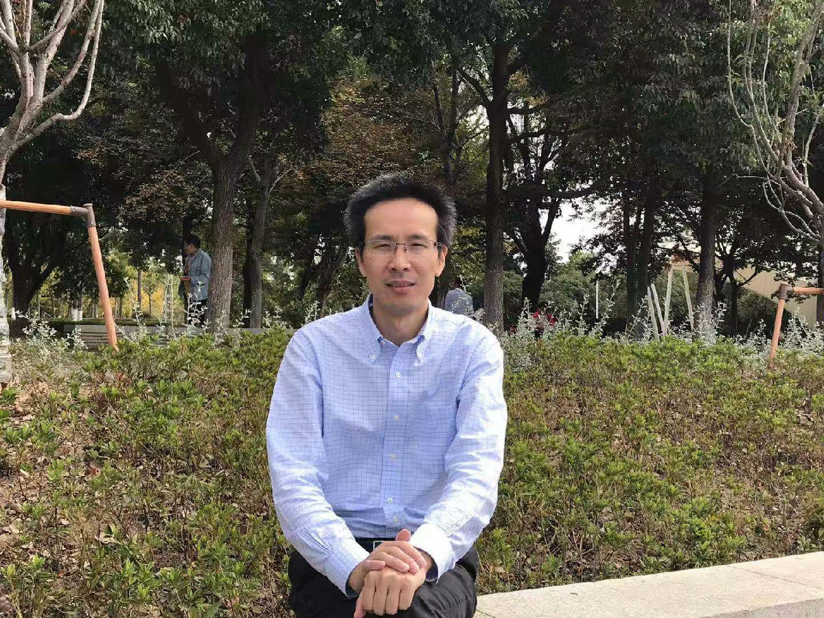 陆培军.jpg